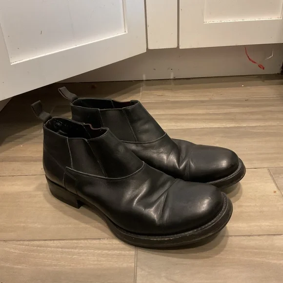 Prada Vintage Men’s Cap Toe Black Leather Ankle Boots Booties Shoes sz 8 - Picture 2 of 7